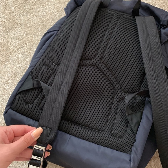 Navy blue Prada backpack - Picture 4 of 8